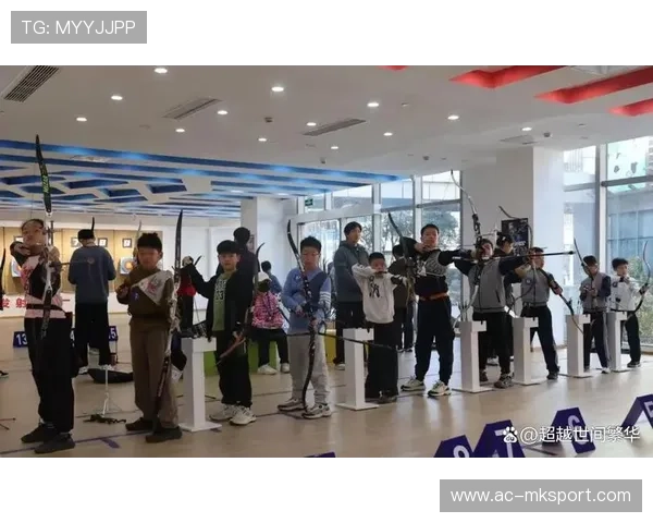 国际射箭线上教学平台推出暑期训练营，国际射箭联盟